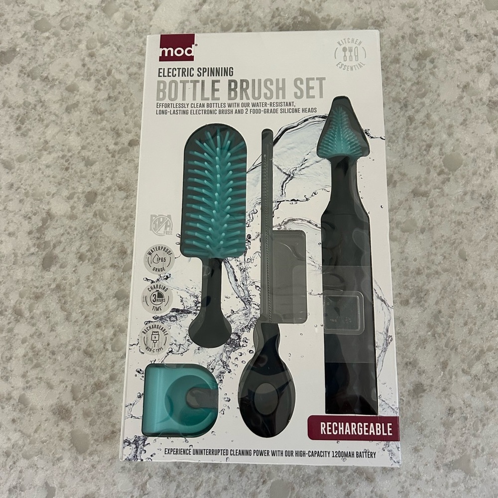 “New”Kitchen Essential Electric Spinning Bottle Brush Set